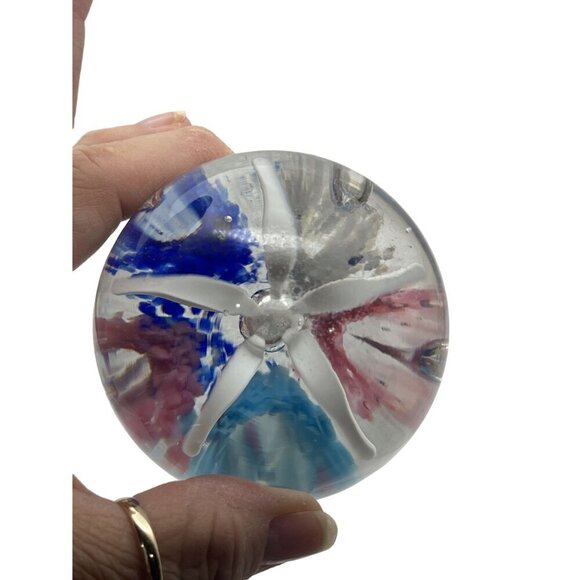 Hand-Blown Art Glass Paperweight With White Lily Flower & Colorful Base - Picture 5 of 8